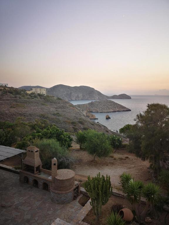 Syros Apartments Suites Chryssonisos Кинион Экстерьер фото