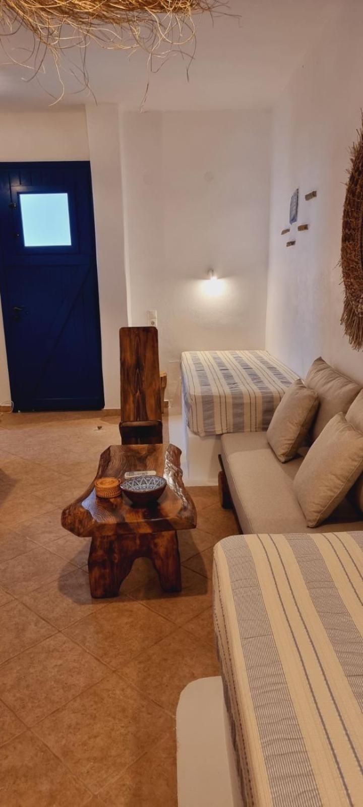 Syros Apartments Suites Chryssonisos Кинион Экстерьер фото
