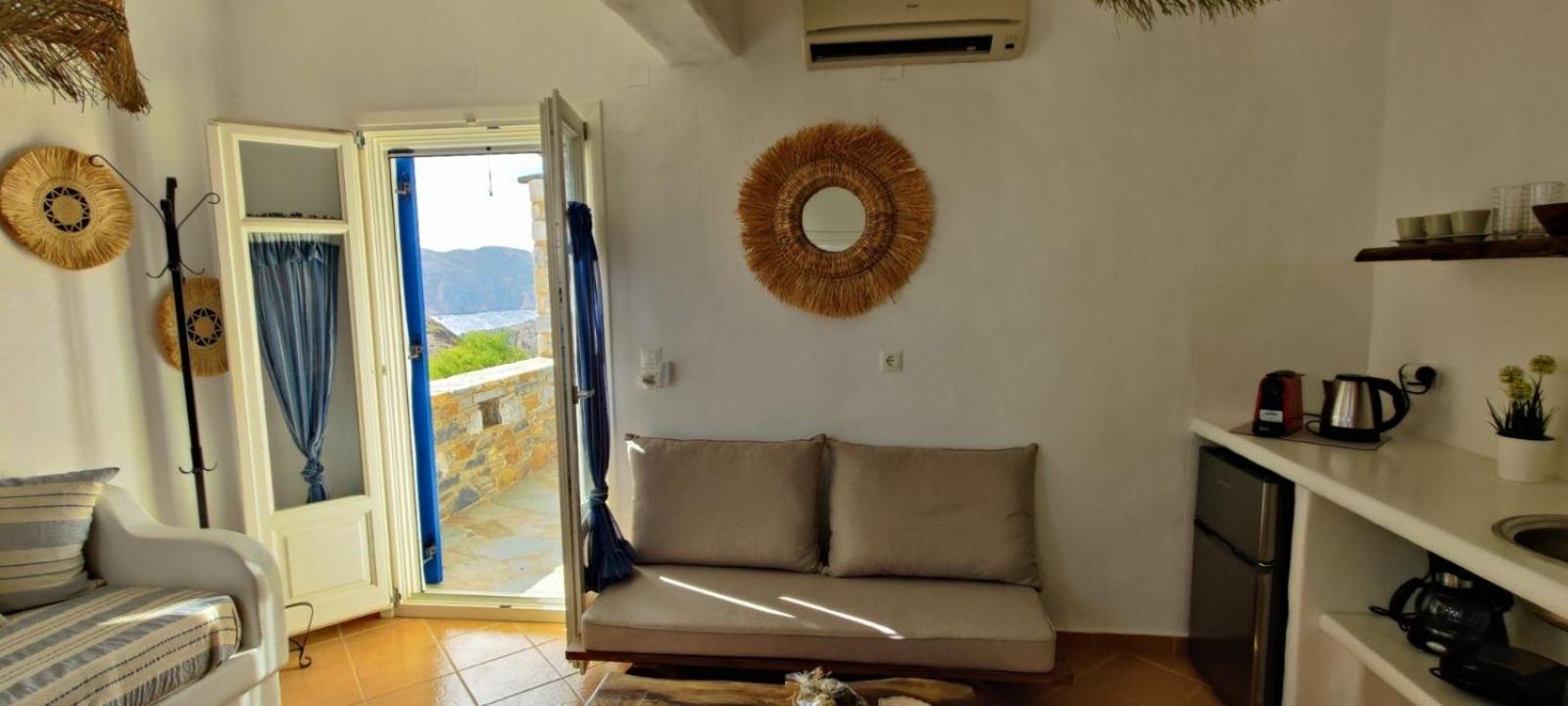 Syros Apartments Suites Chryssonisos Кинион Экстерьер фото